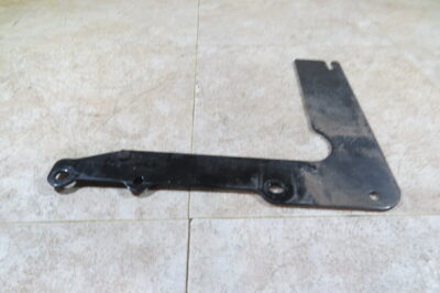 2014 JOHN DEERE GATOR XUV 825i, RIGHT RH CARGO BOX BRACKET (OPS1195) - Image 3