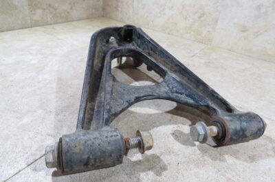 2013 JOHN DEERE 825I XUV GATOR, FRONT LEFT LH UPPER CONTROL ARM (OPS1207) - Image 3