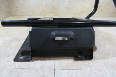 2014 JOHN DEERE GATOR XUV 825i, LEFT SEAT BASE (OPS1195) - Image 3