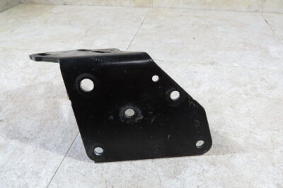 2014 JOHN DEERE GATOR XUV 825i, DIFFERENTIAL MOUNTING BRACKET LH (OPS1195) - Image 3