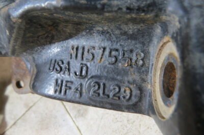 2013 JOHN DEERE 825I XUV GATOR, FRONT RIGHT RH KNUCKLE (OPS1207) - Image 3