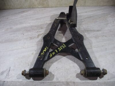 2015 JOHN DEERE 625I XUV GATOR, FRONT LEFT LH LOWER CONTROL ARM (OPS1215) - Image 3