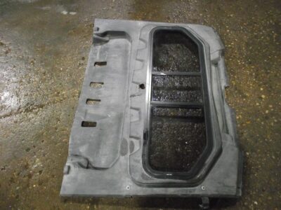 2013 JOHN DEERE RSX 850I SPORT. REAR CAB PANEL WITH WINDOW M166428 (OPS1227) - Image 6