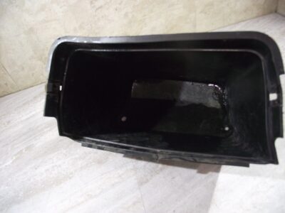 2015 JOHN DEERE 625I XUV GATOR, DASH STORAGE COMPARTMENT (OPS1215) - Image 2